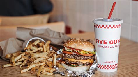 five guys portugal|Five Guys chega a Lisboa